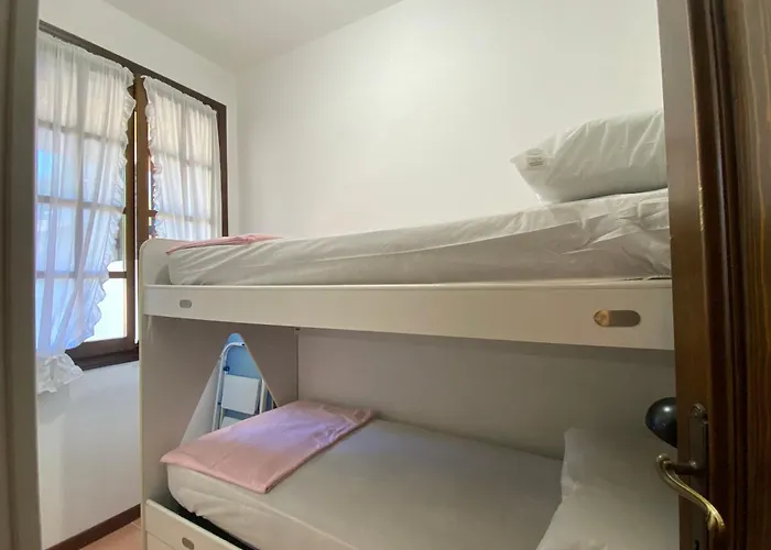 Monica - Villa A Pochi Passi Dal Mare
